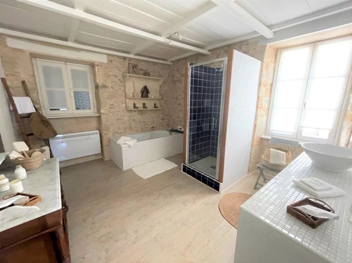 Image No.28-3 Bed House for sale