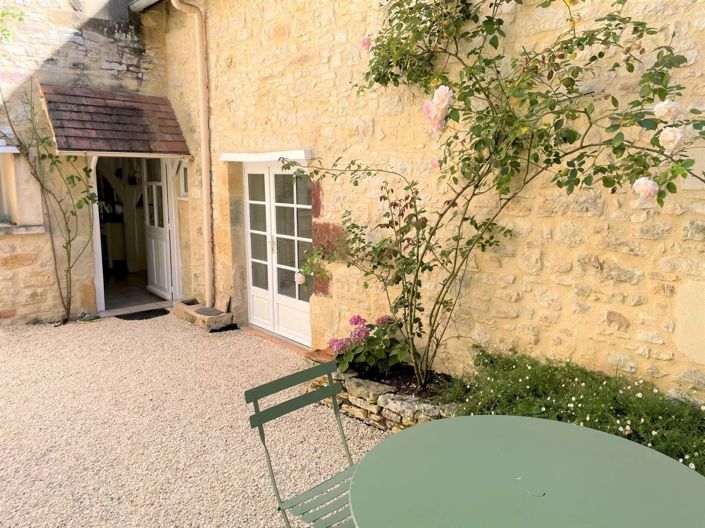 Image No.3-3 Bed House for sale