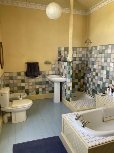 Image No.29-6 Bed House for sale