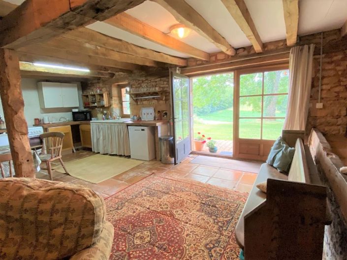 Image No.13-6 Bed House for sale