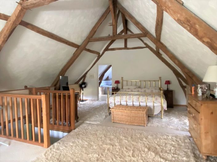 Image No.21-6 Bed House for sale