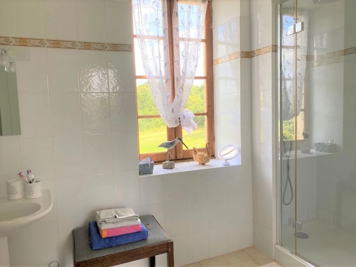 Image No.26-6 Bed House for sale