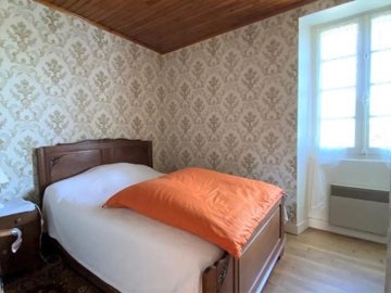 58ec0a81aa8e139af543107eebf9163f29dffce89f144