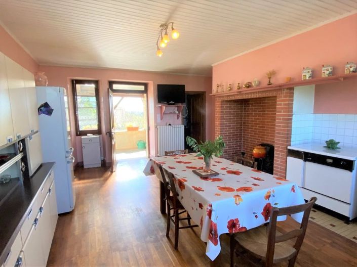 Image No.7-3 Bed House for sale