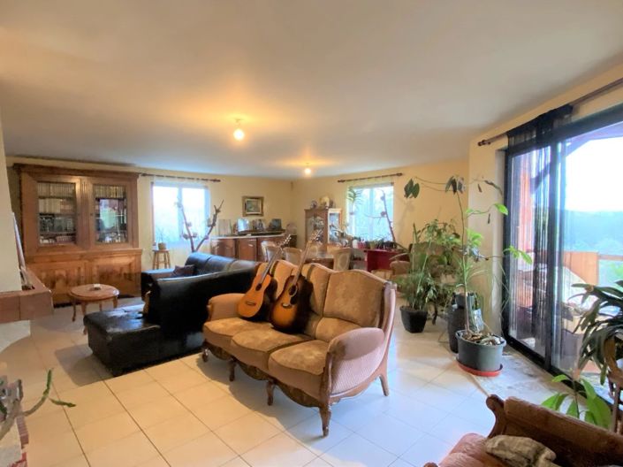 Image No.14-5 Bed House for sale