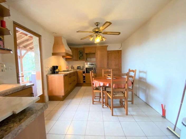 Image No.16-5 Bed House for sale