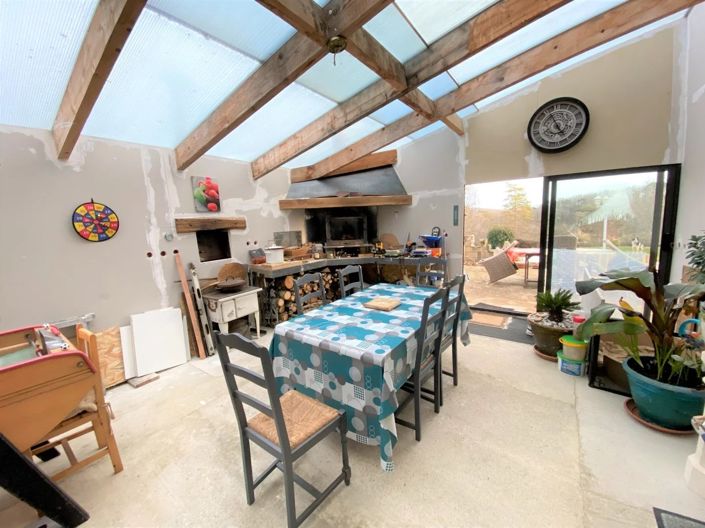 Image No.20-5 Bed House for sale