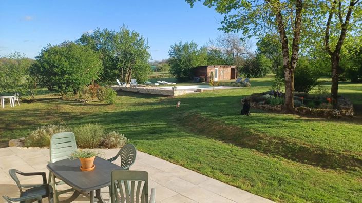 Image No.15-3 Bed House for sale