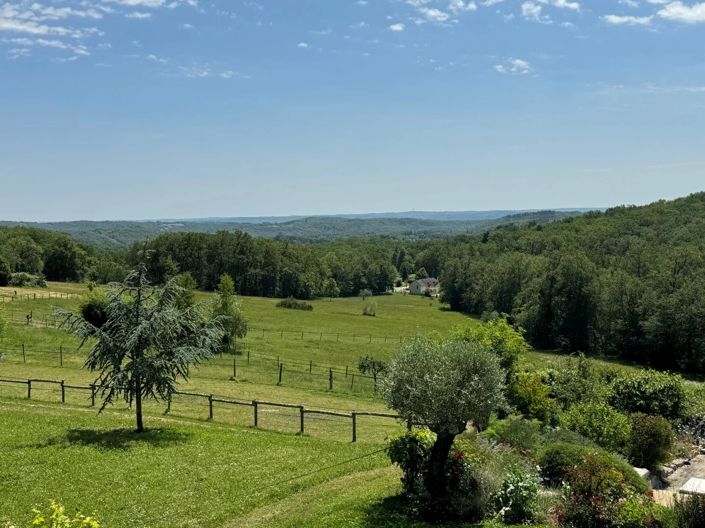 Image No.10-4 Bed House for sale