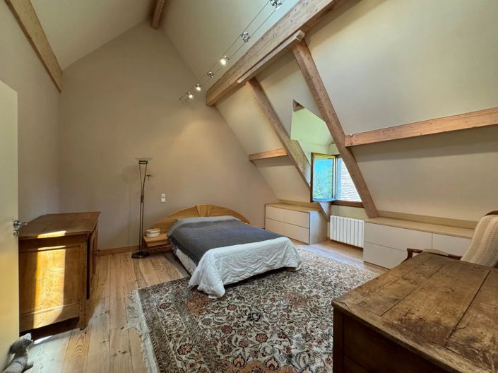 Image No.7-4 Bed House for sale