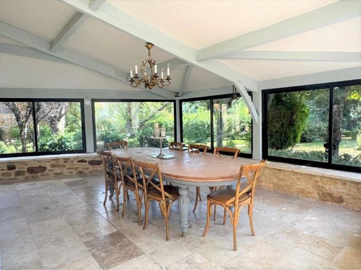 Image No.11-6 Bed House for sale