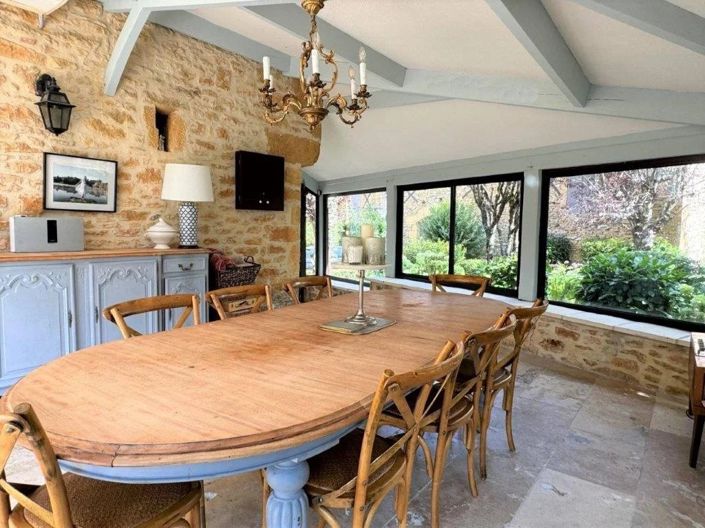 Image No.12-6 Bed House for sale