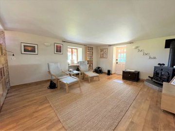 6f46a90afab23fd962efb8c76f28c4e1715c8aea57144