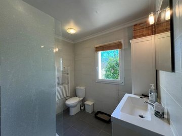 685d3ed7255e9e9c49e216d31442af38c3046f9109144