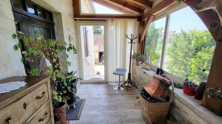 Image No.10-3 Bed House for sale