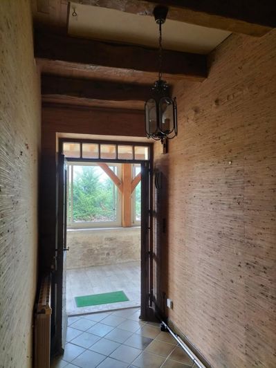 Image No.19-3 Bed House for sale