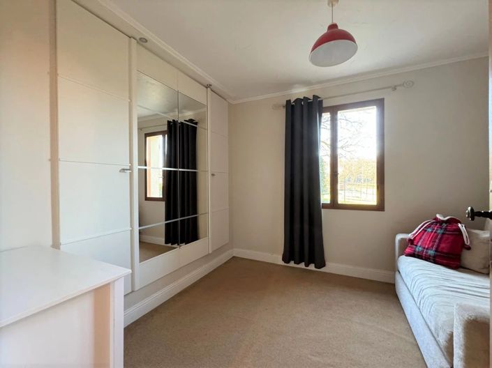 Image No.22-4 Bed House for sale