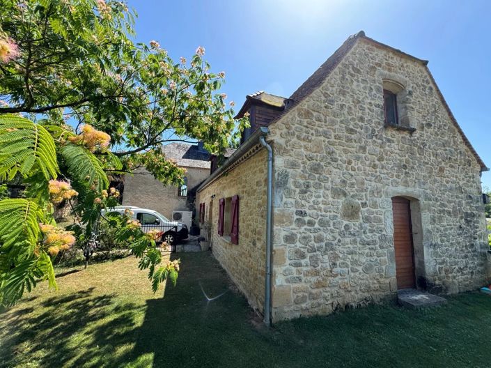 Image No.27-4 Bed House for sale