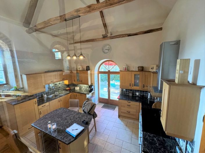 Image No.8-4 Bed House for sale