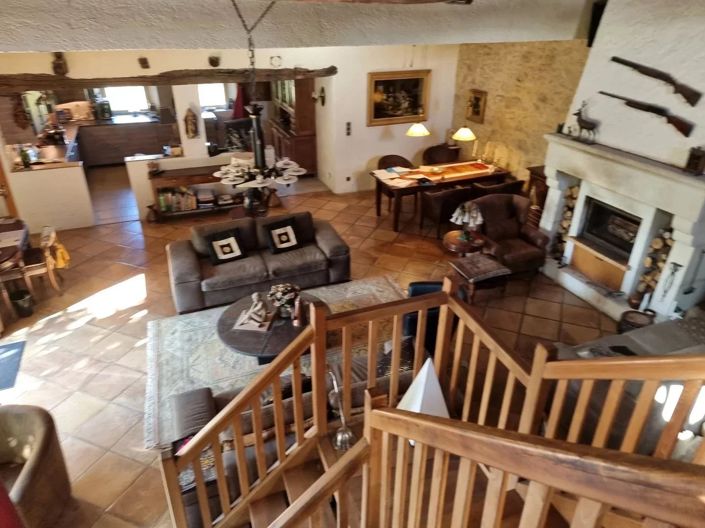 Image No.8-3 Bed House for sale