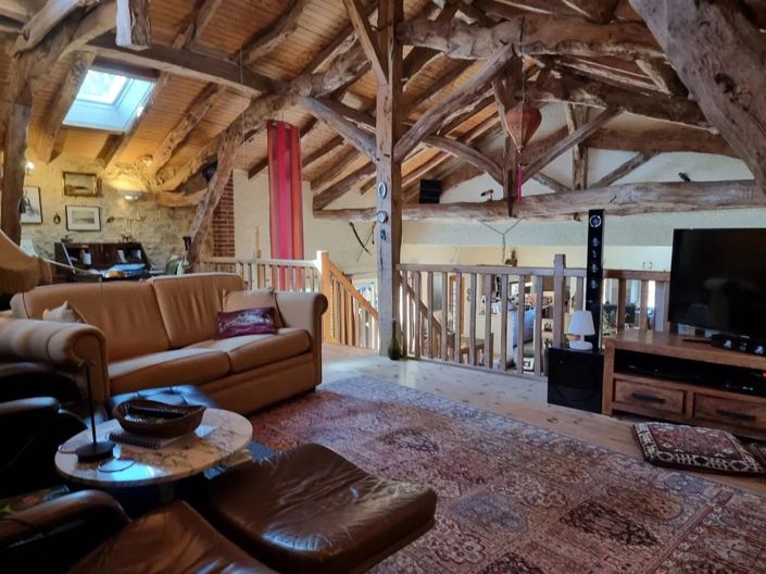 Image No.9-3 Bed House for sale