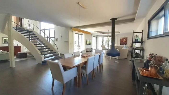 Image No.11-4 Bed House for sale