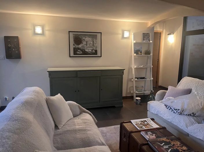 Image No.16-4 Bed House for sale