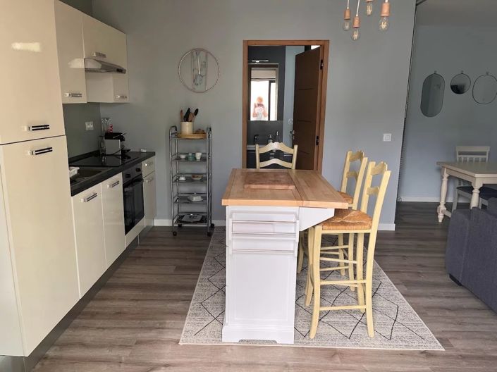 Image No.25-4 Bed House for sale