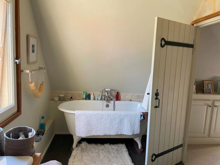 Image No.19-4 Bed House for sale