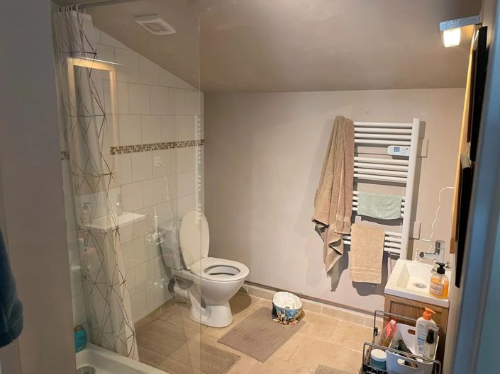 Image No.20-4 Bed House for sale