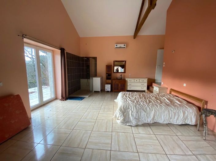 Image No.14-2 Bed House for sale