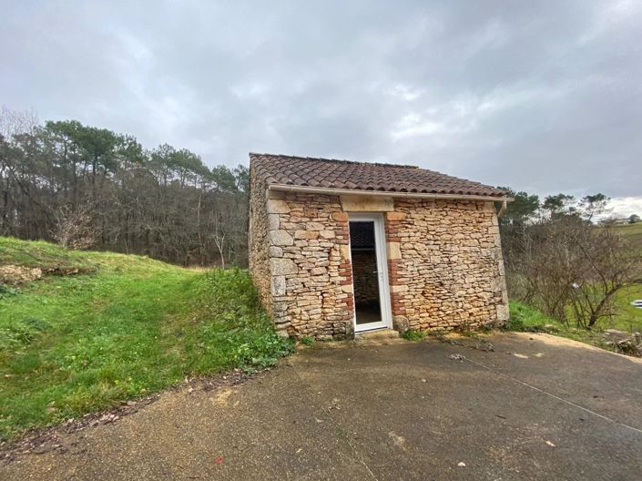 Image No.18-2 Bed House for sale