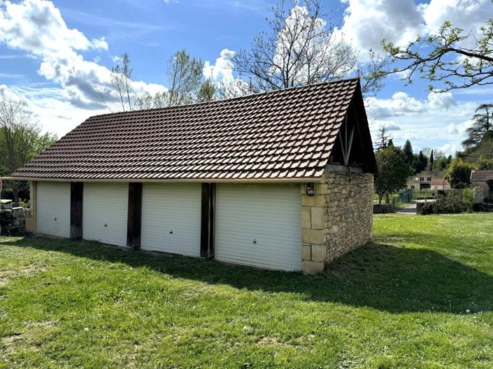 Image No.4-5 Bed House for sale