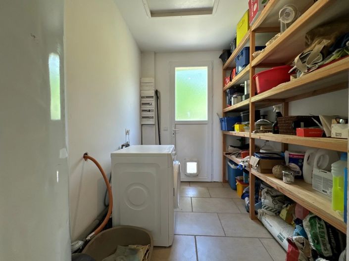 Image No.20-3 Bed House for sale