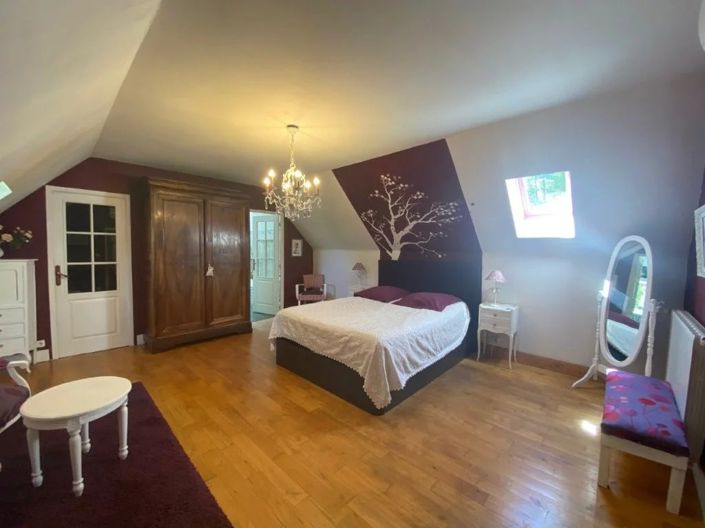 Image No.12-3 Bed House for sale