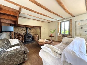 1bb50625a773d163d96281cf715b380b2325fb6b3a144