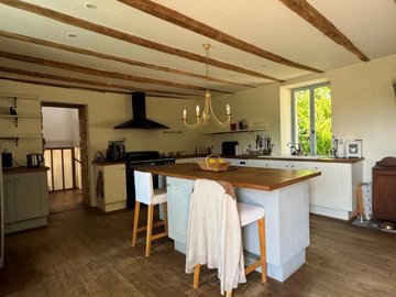 f9faaf4652155c8e880c8b73f029f8c0df61c64b4d144