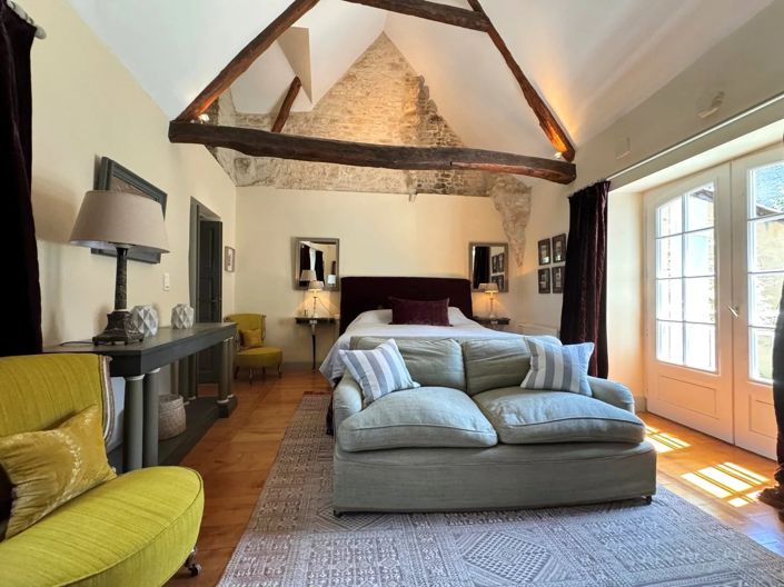 Image No.15-3 Bed House for sale