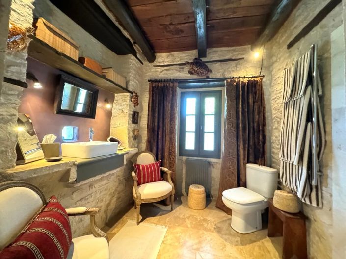 Image No.17-3 Bed House for sale