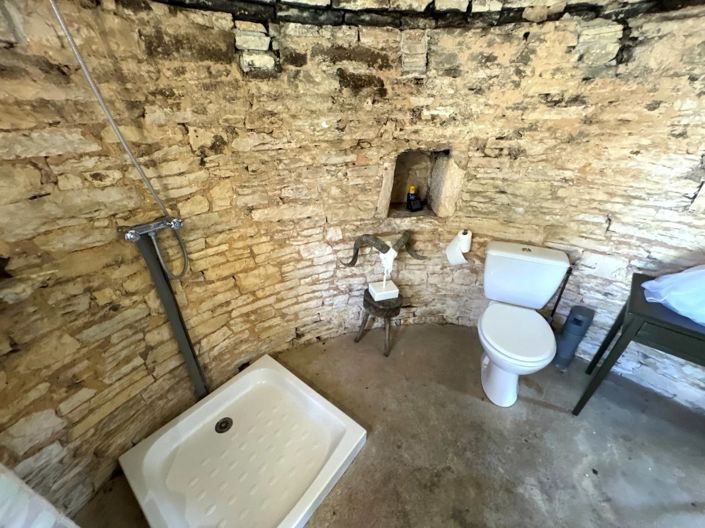 Image No.19-3 Bed House for sale