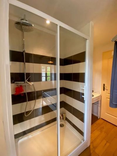 Image No.13-2 Bed House for sale