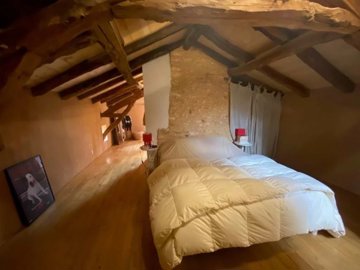 8272ae340e6fda7ec31743098684e623c6d6a98ac5102