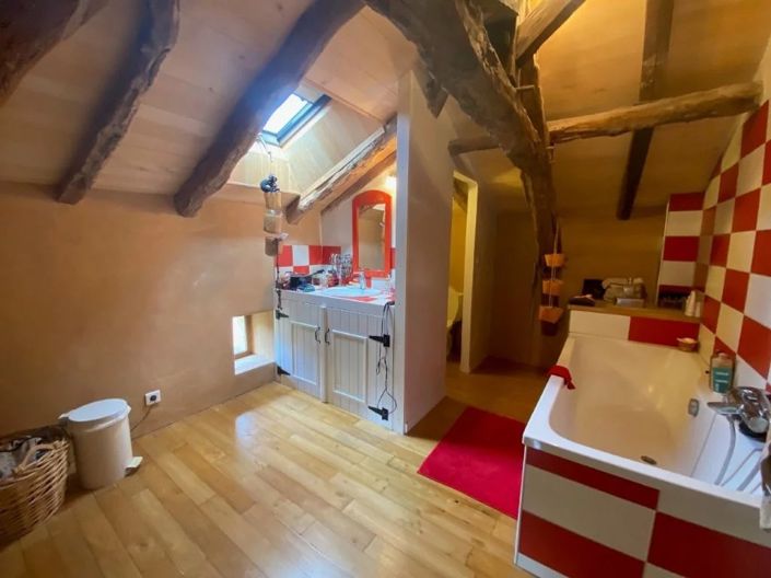 Image No.15-2 Bed House for sale