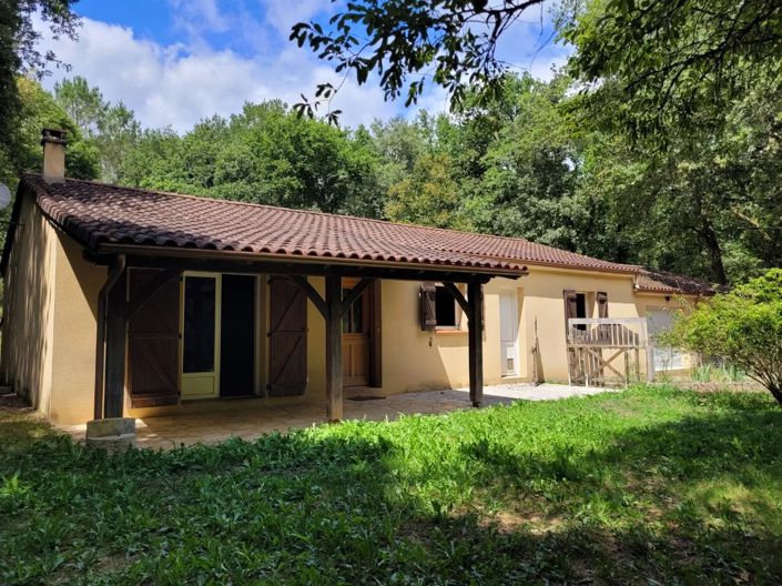 Image No.2-4 Bed House for sale