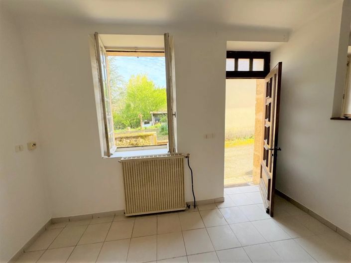 Image No.17-4 Bed House for sale