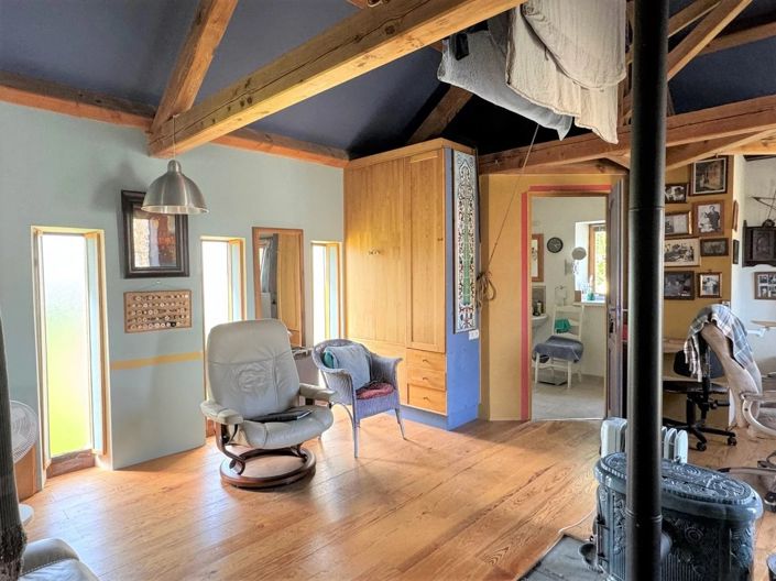 Image No.18-2 Bed House for sale