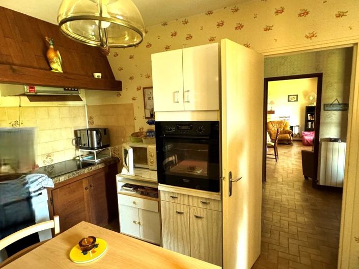 Image No.10-4 Bed House for sale