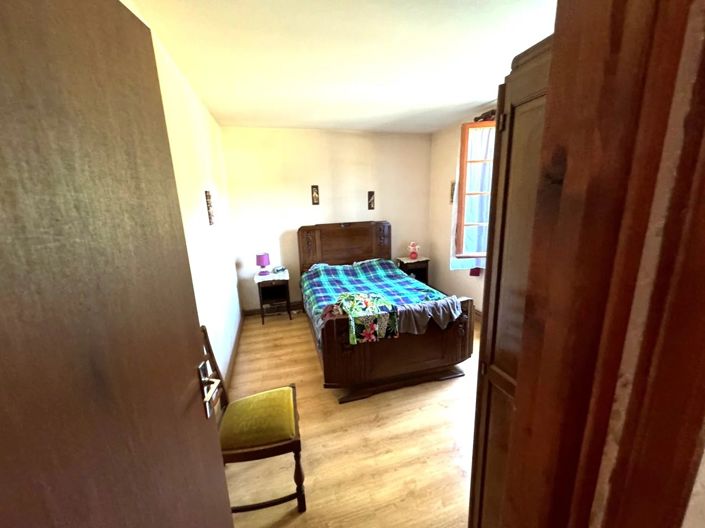 Image No.13-4 Bed House for sale