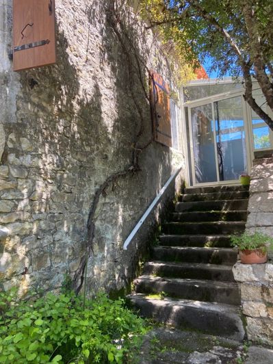 Image No.21-4 Bed House for sale