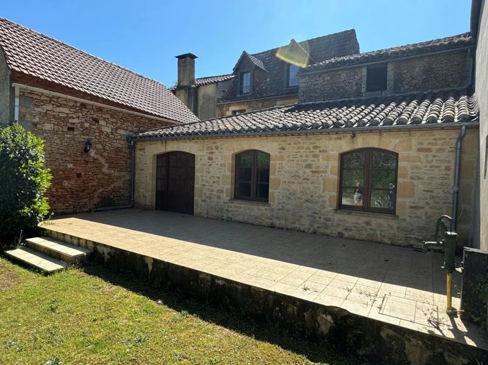 Image No.1-2 Bed House for sale